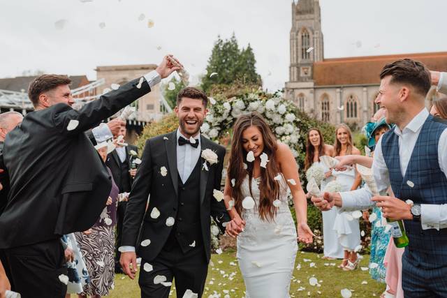 Confetti Tunnel