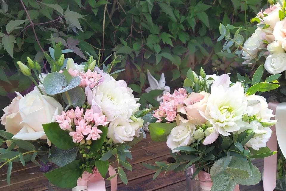 Top table flowers