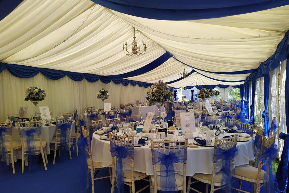 Blue top table flowers