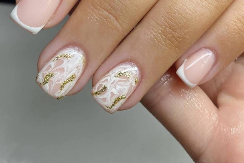 Marble nail art