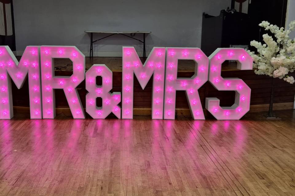 Mr and mrs letters