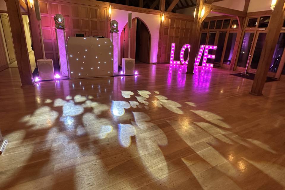 Rivervale barn