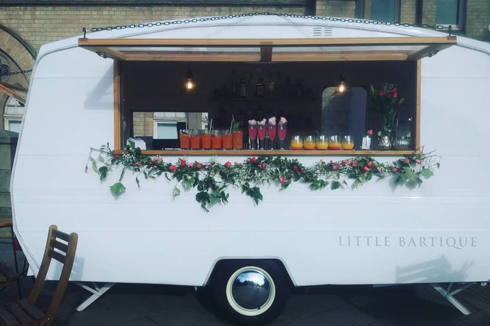 Little Bartique gin bar