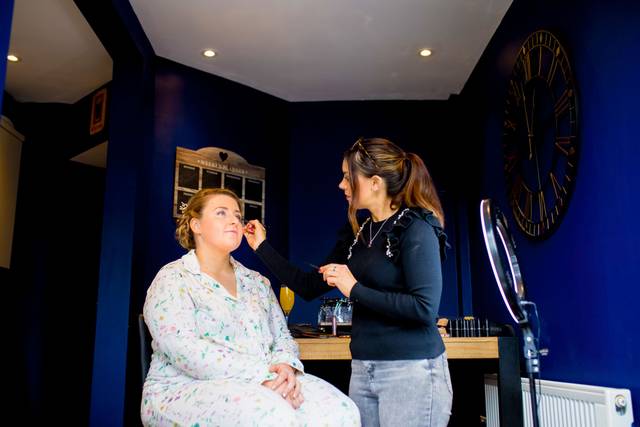 Makeup Time