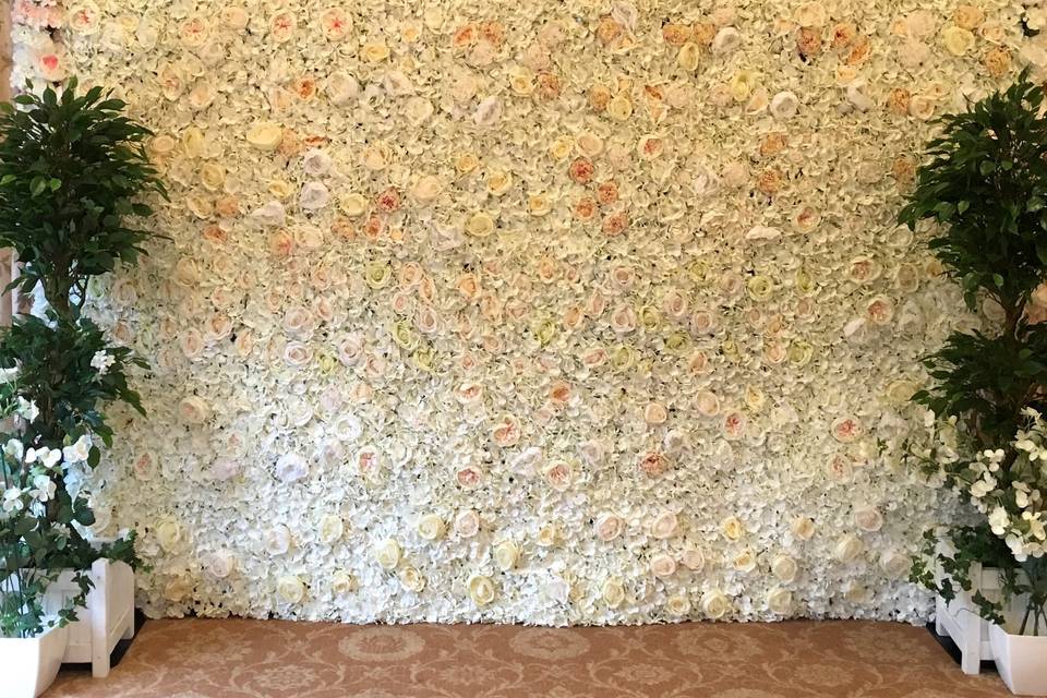 Floralie- silk flower wall