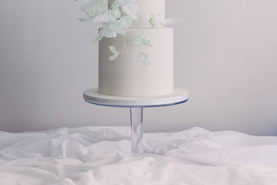 Light & airy wafer paper petal