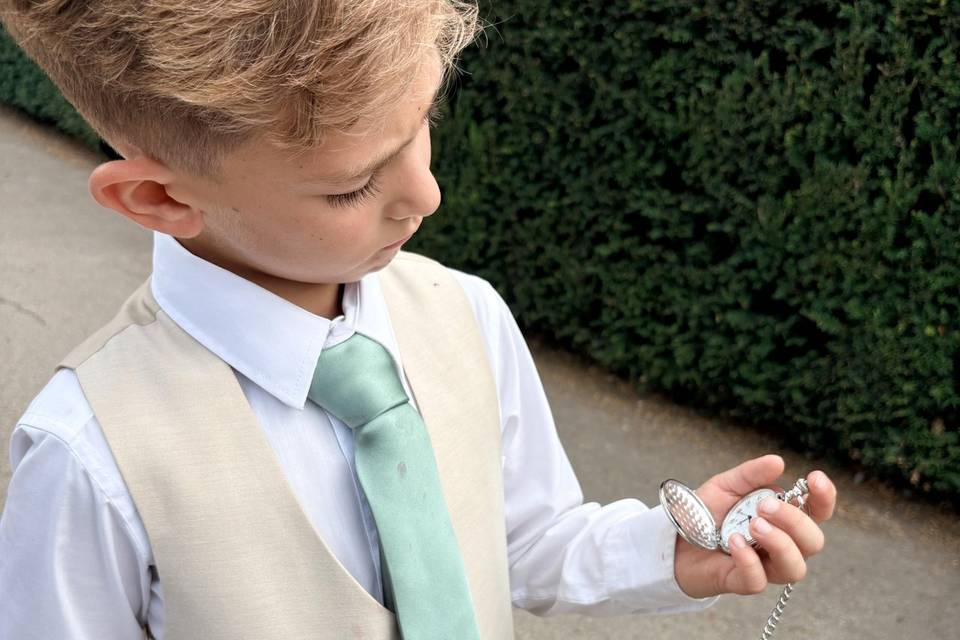 Wedding nanny