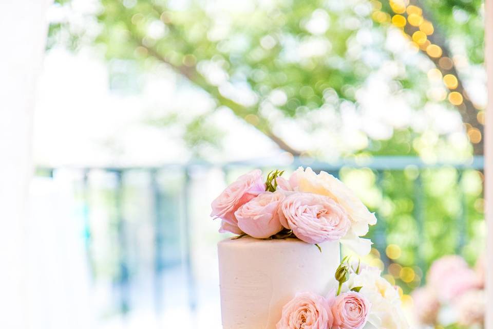 Cake with Flowers