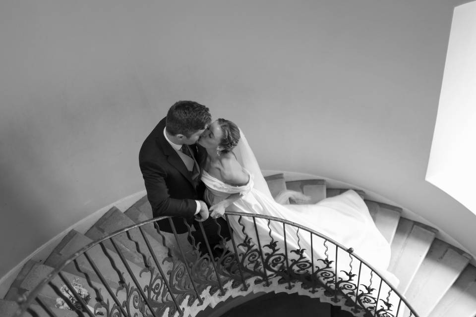 Stairwell kisses