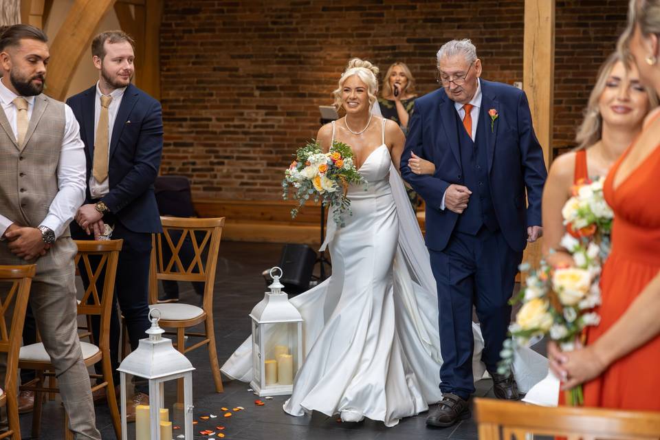 Processional, Mythe Barn