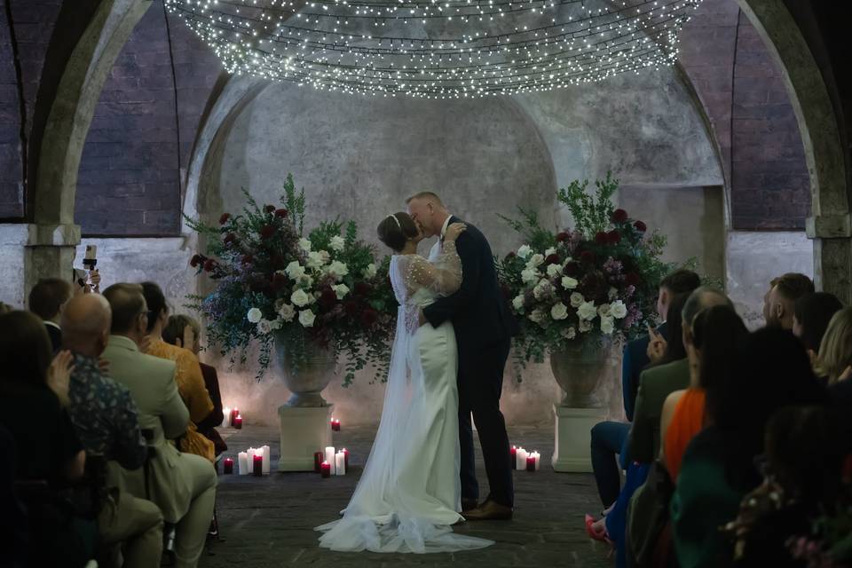 First kiss as Mr and Mrs