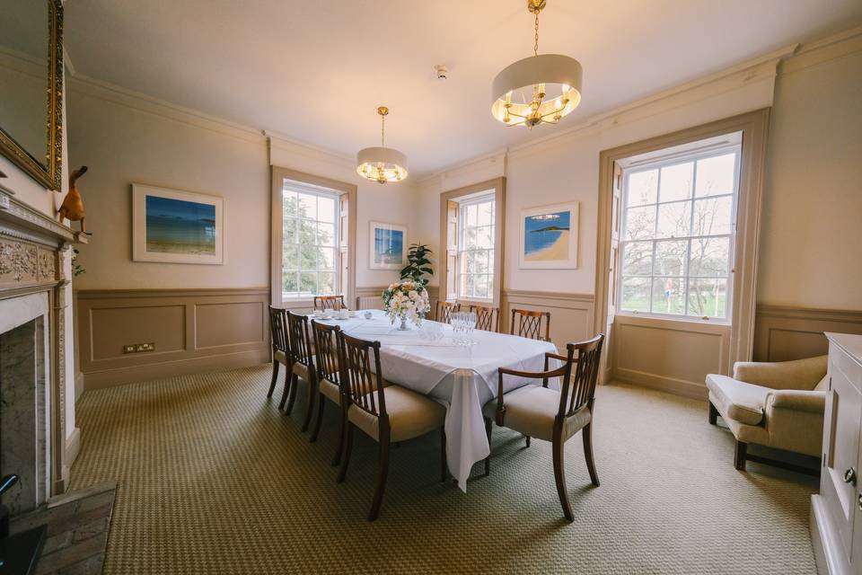 Breakfast Room 2