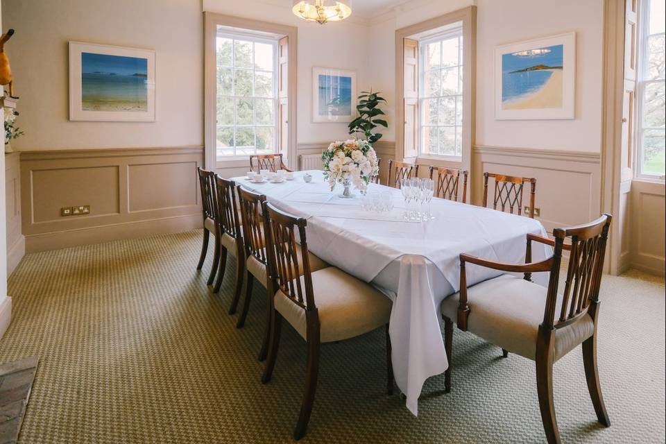 Breakfast Room 1