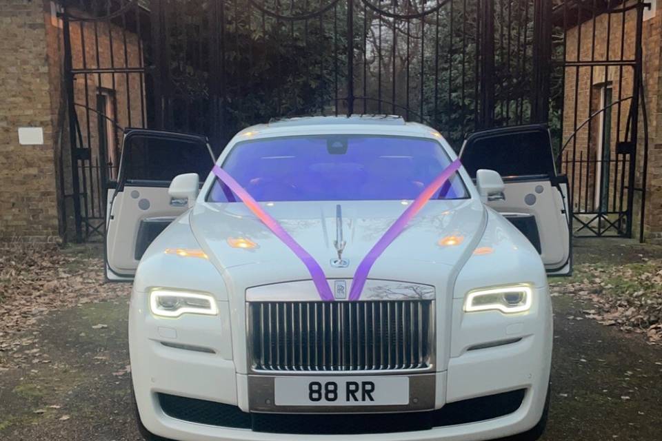 Rolls royce ready for weddings