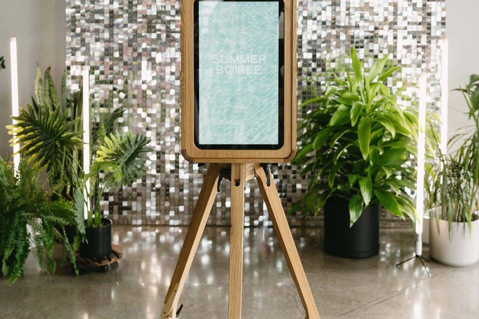 Wedding photo booth hire