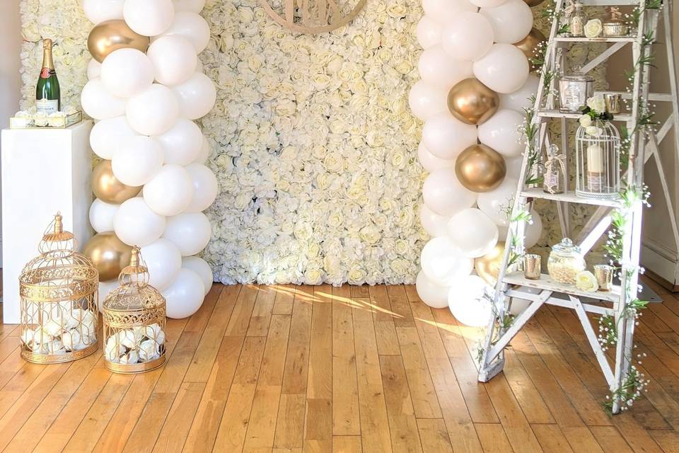 Balloon arch