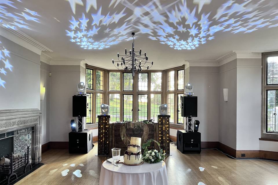 Premium Rustic Coombe Lodge