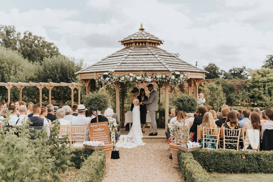 Charming bandstand ceremony