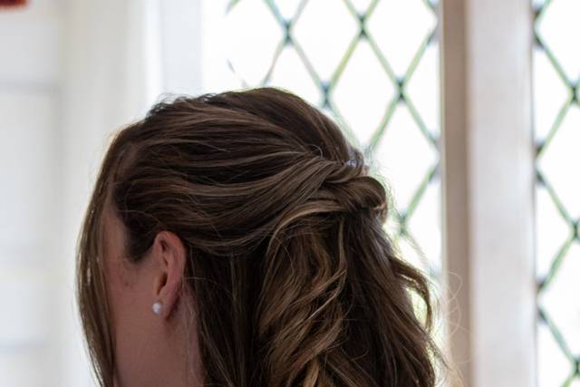 Textured half-up style