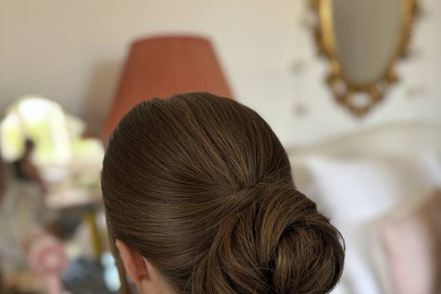 Sleek & polished Bridal Bun