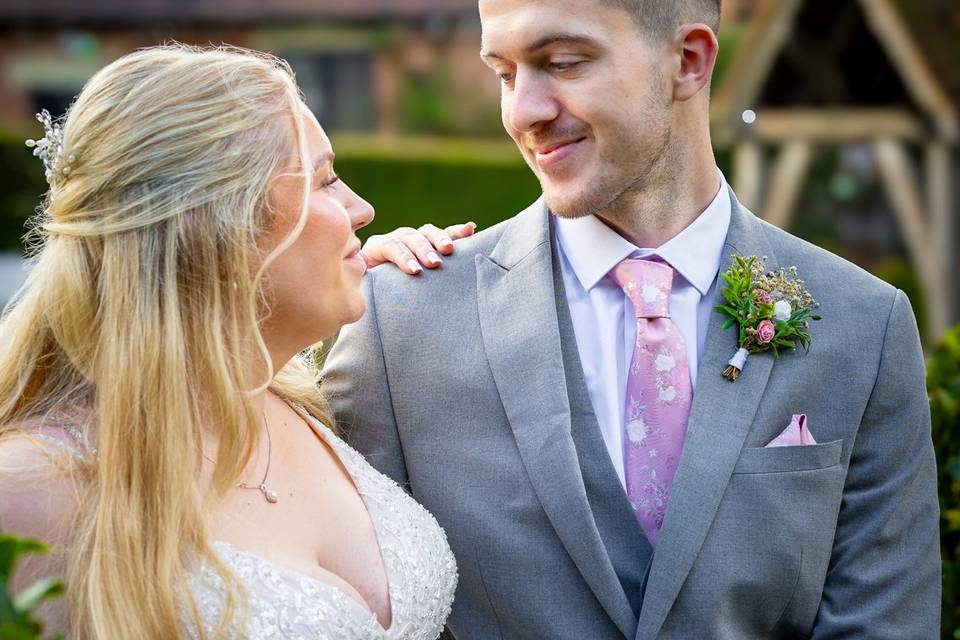 Bride & Groom