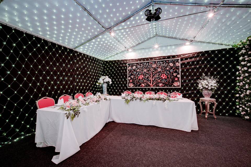 The Star Marquee Head Table