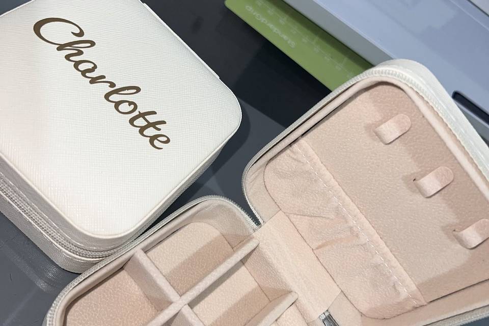Personalised jewellery boxes