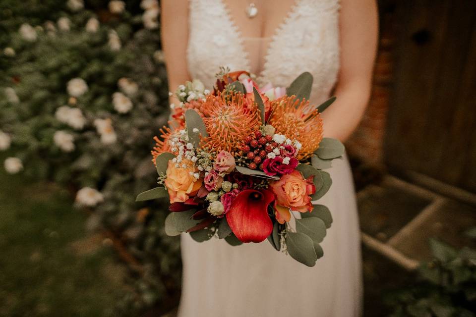 Autumnal bride