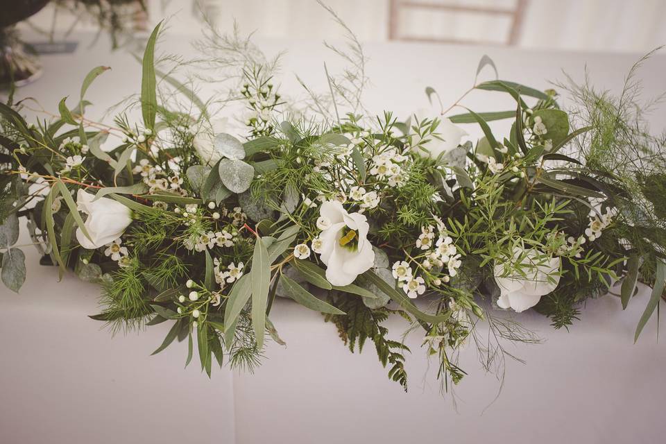 Top table arrangement