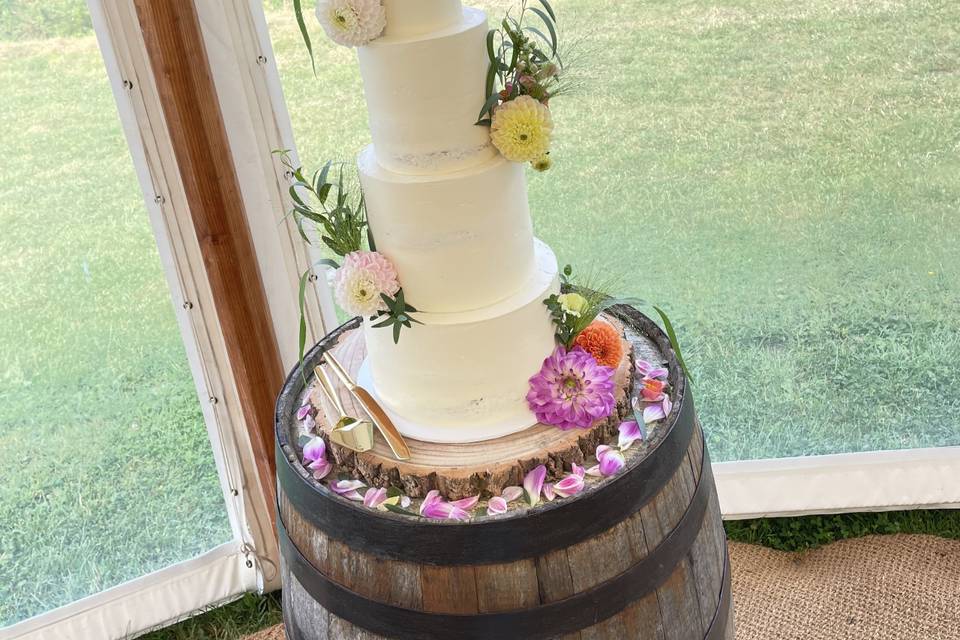 4 tier with florals