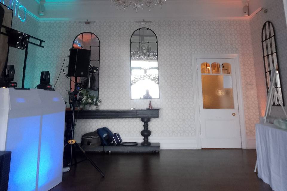 Uplighters