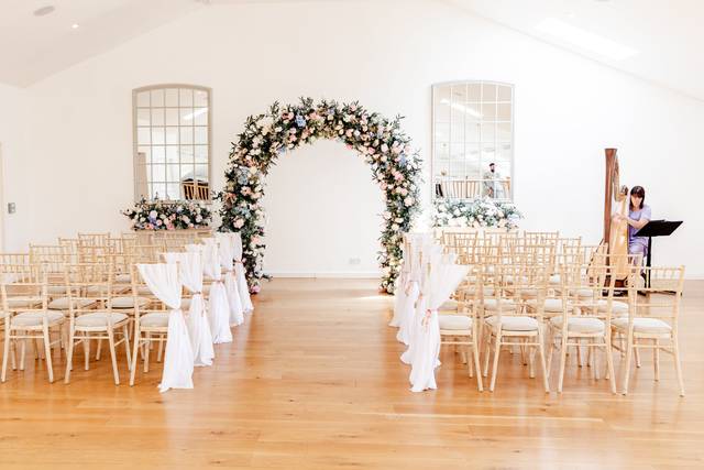 Bridgerton Style Ceremony