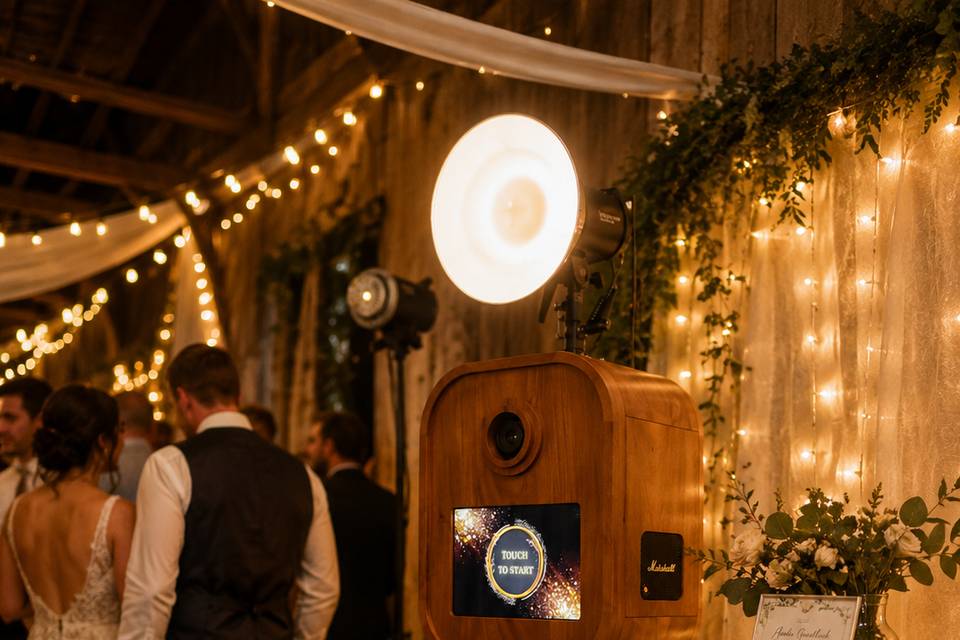 Indoor booth