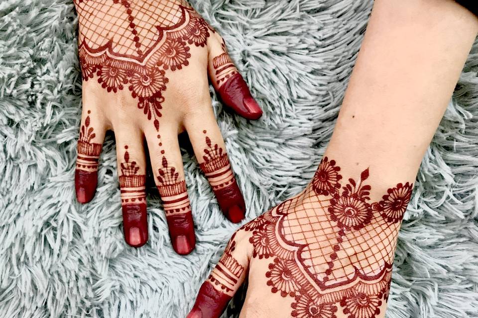 Bridal henna