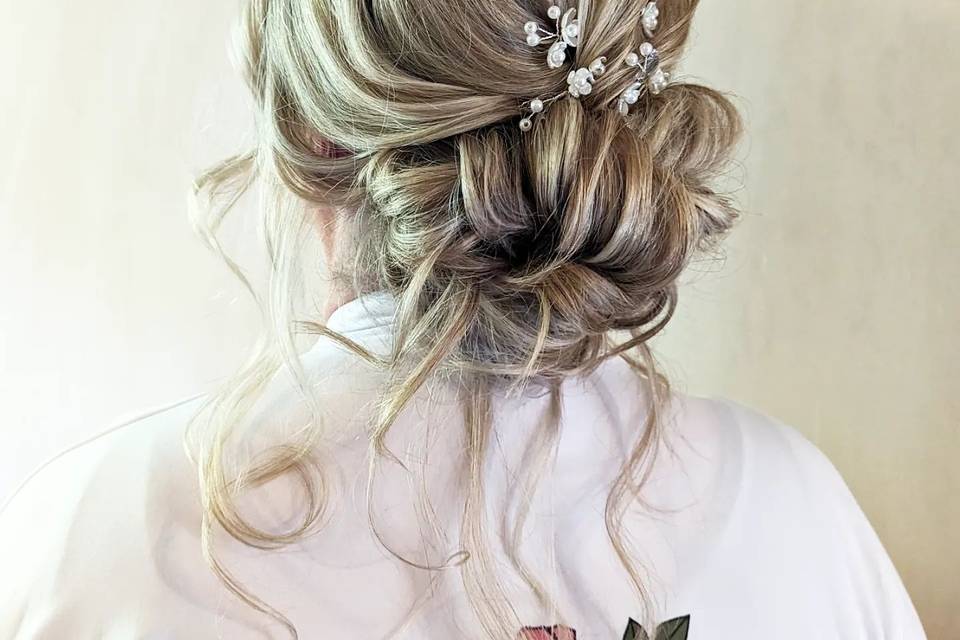 Bridal bun