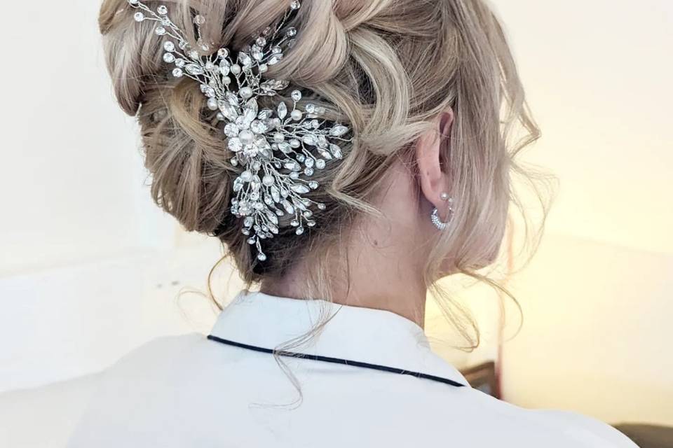 French twist glam