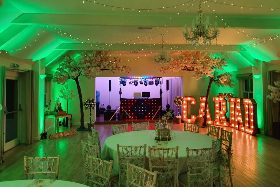 Green wedding colour theme