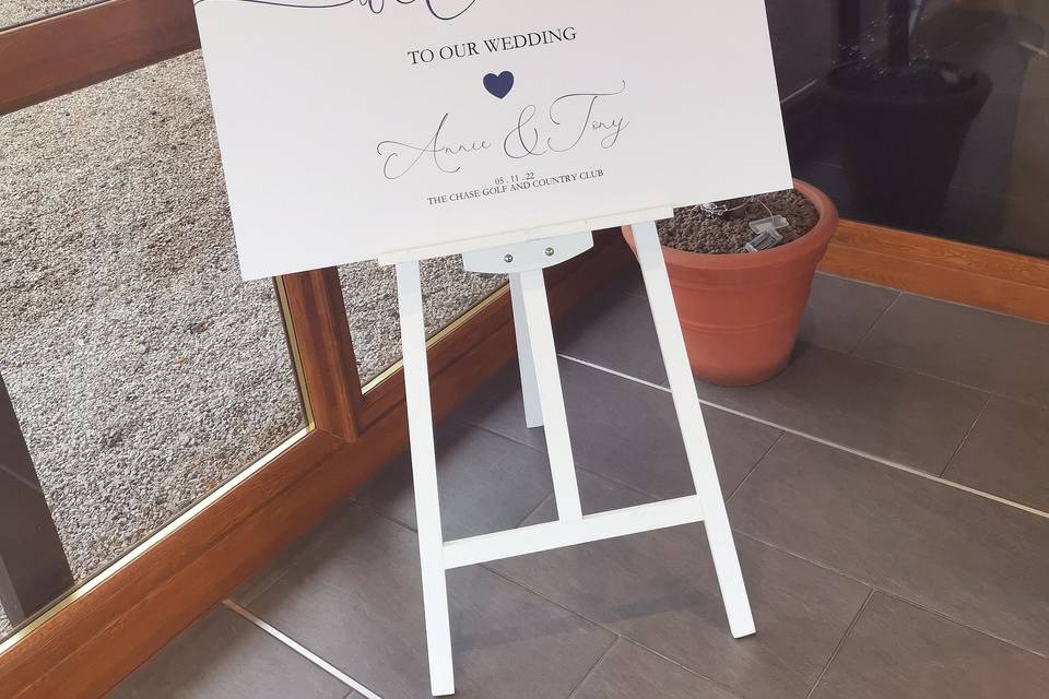 Printed wedding welcome sign