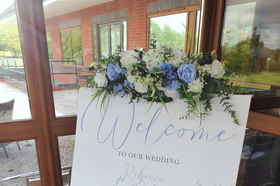 Printed wedding welcome sign