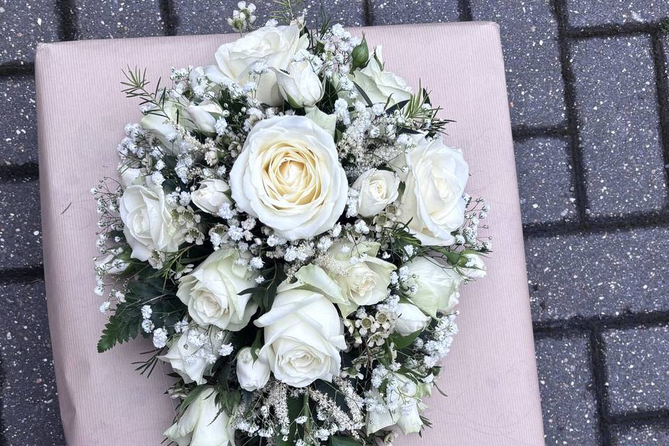 White shower bouquet