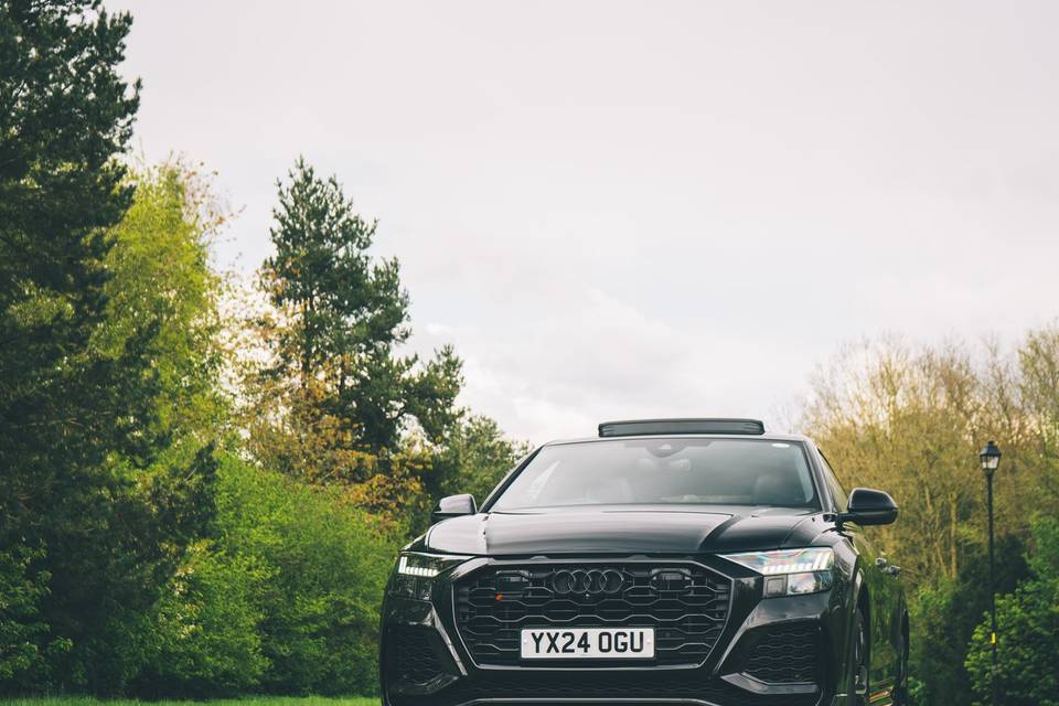 Audi RSQ8