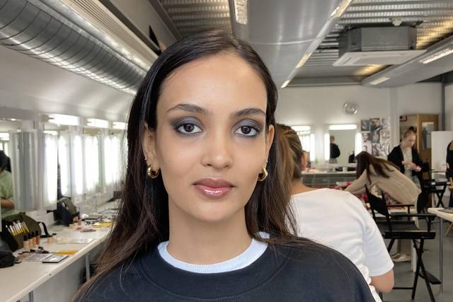 Smokey eye, glowy Makeup