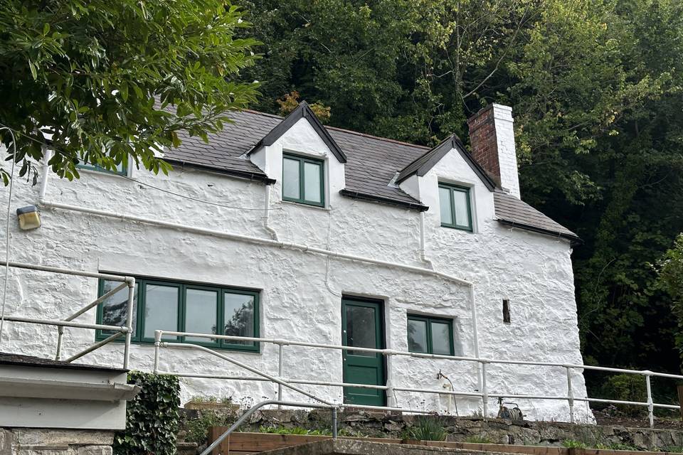 Cottage Exterior