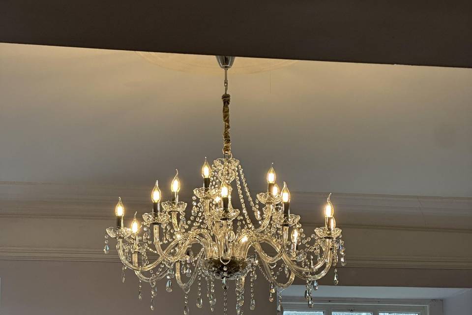 Ceremony Room - Chandelier