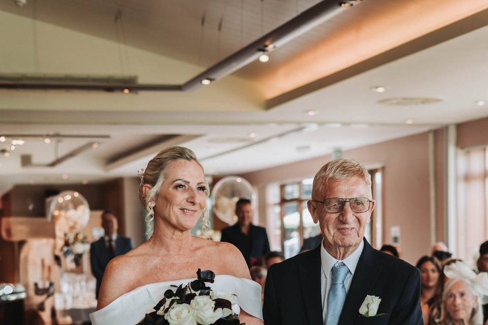 Bride and her dad