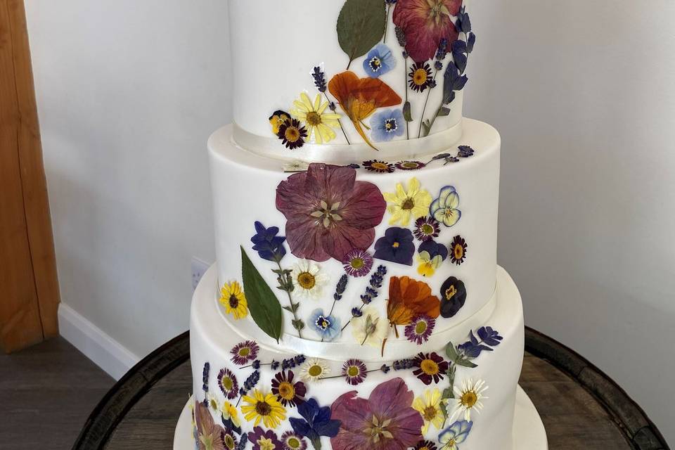Dried Edible Flower cake