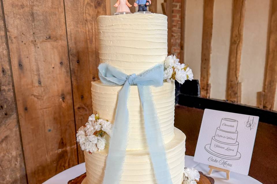 Textured Buttercream Blake Hal