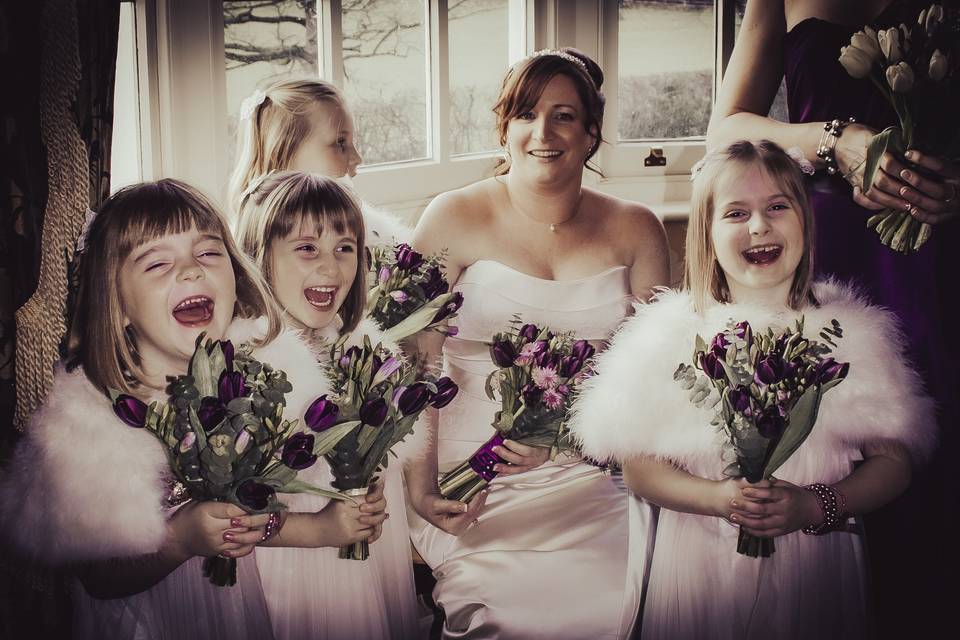 Bridesmaids Giggles