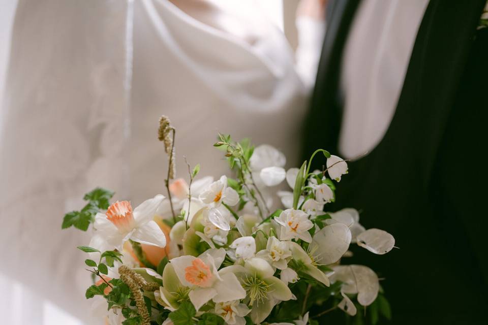 Daffodil and tulip bouquet