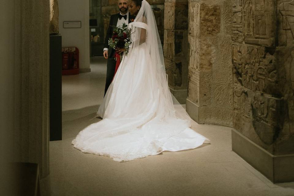 Art gallery museum wedding